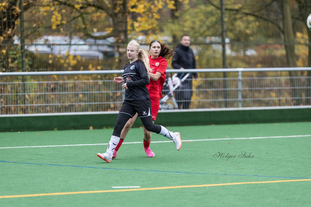 Bild 309 - wCJ VfL Pinneberg - Eimsbuettler TV : Ergebnis: 0:3